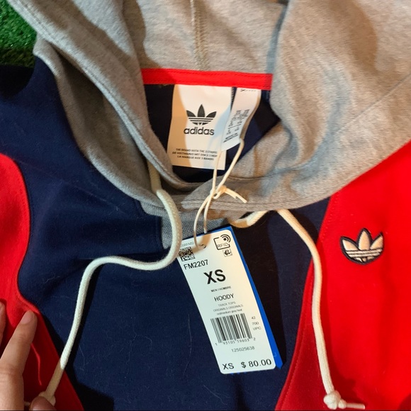 Adidas Graphic Hoodie NWT - Picture 3 of 3